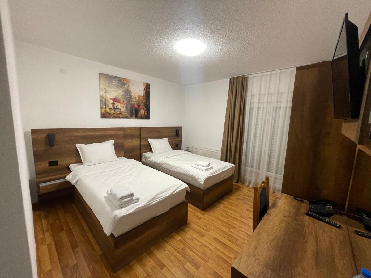 Bici Resort Dobrosin Zewnętrze zdjęcie