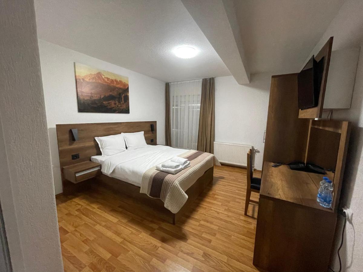 Bici Resort Dobrosin Zewnętrze zdjęcie